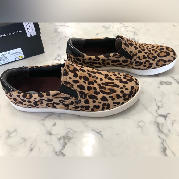 Dr. Scholl’s Madison Leopard Slip On Flats - Picture 5 of 8